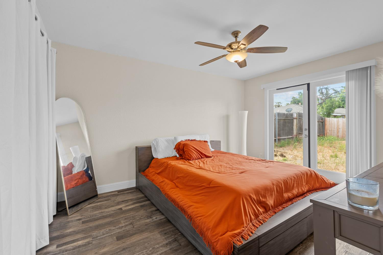 Detail Gallery Image 14 of 36 For 10164 Crawford Way, Sacramento,  CA 95827 - – Beds | – Baths