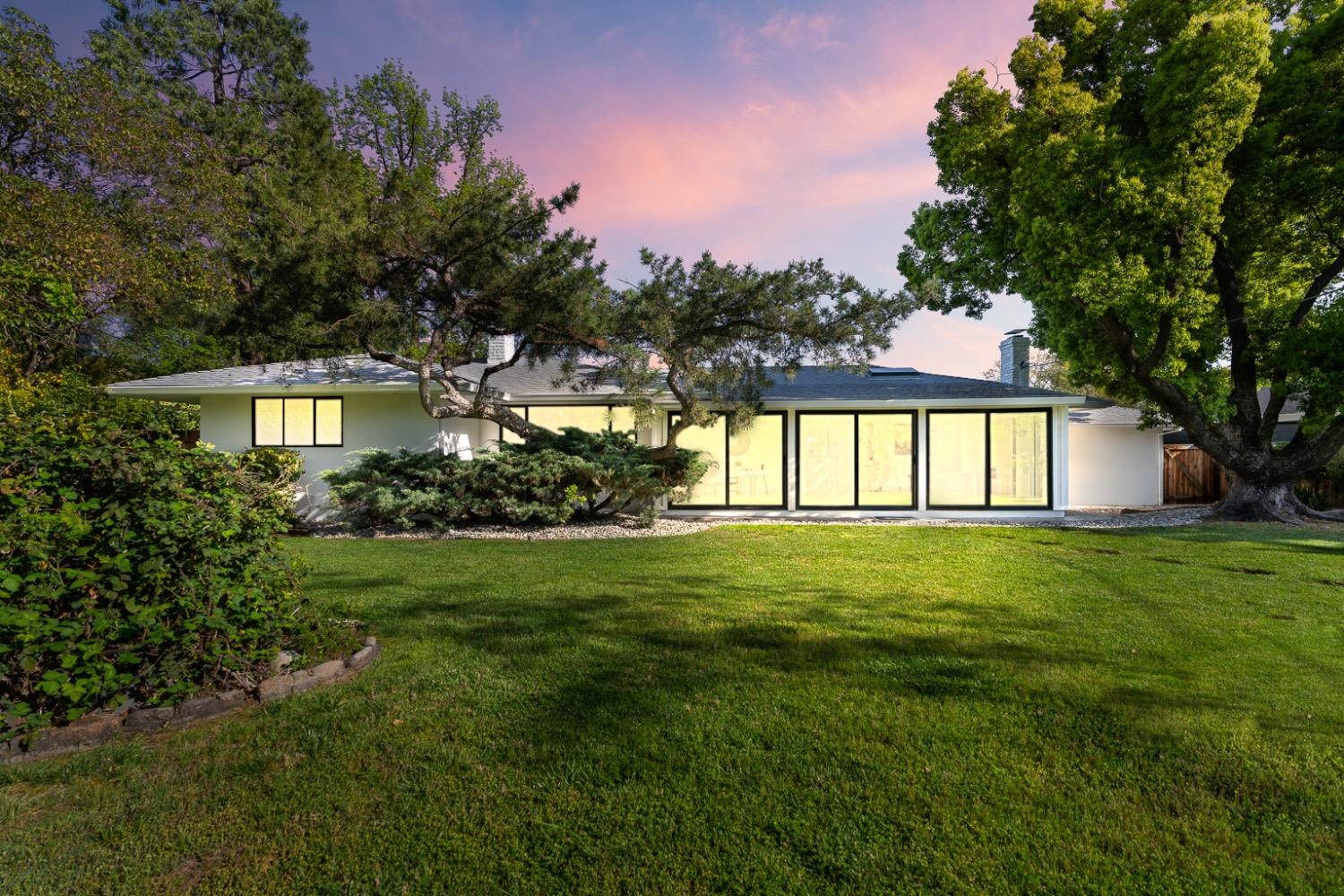 Detail Gallery Image 50 of 53 For 6612 13th St, Sacramento,  CA 95831 - 3 Beds | 2 Baths