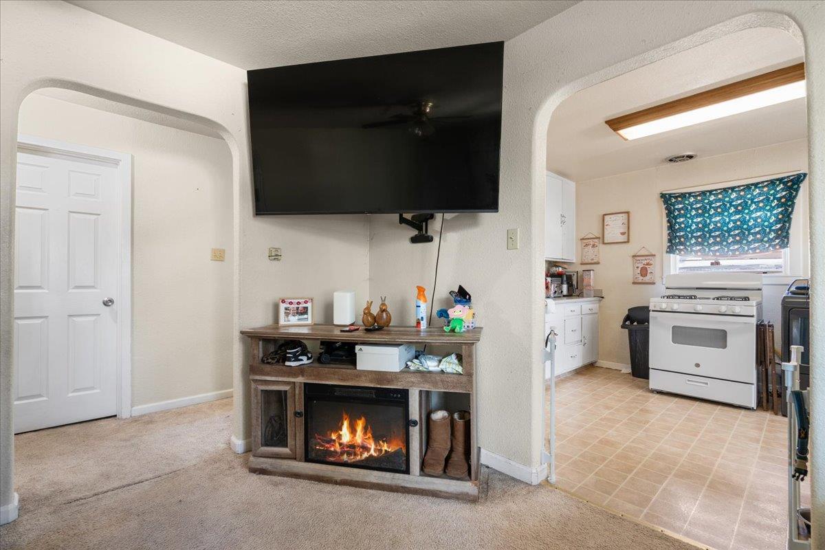 Detail Gallery Image 32 of 46 For 114 Harris St, Grass Valley,  CA 95945 - 6 Beds | 3 Baths