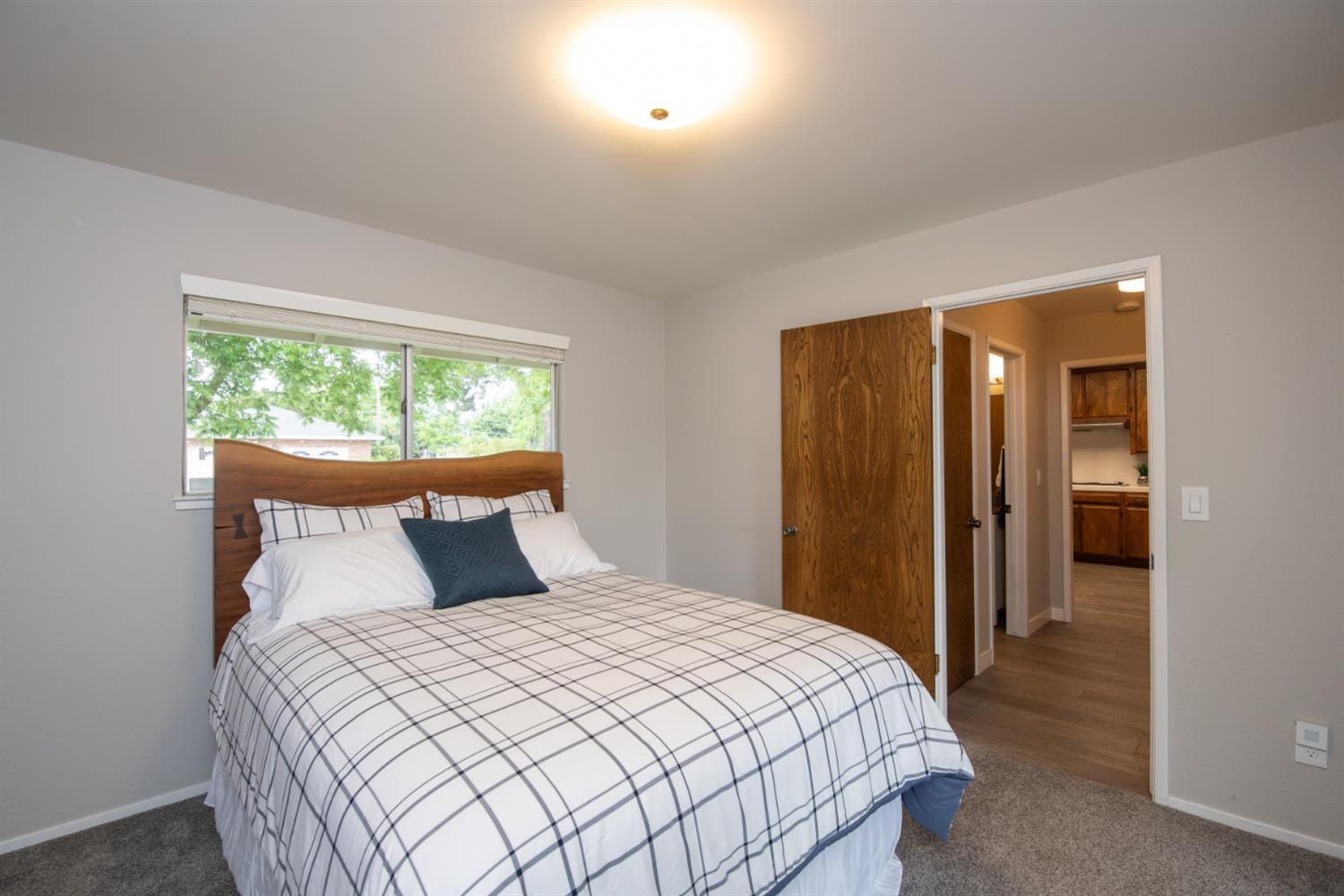 Detail Gallery Image 24 of 56 For 710 Leveland, Modesto,  CA 95350 - 5 Beds | 3 Baths