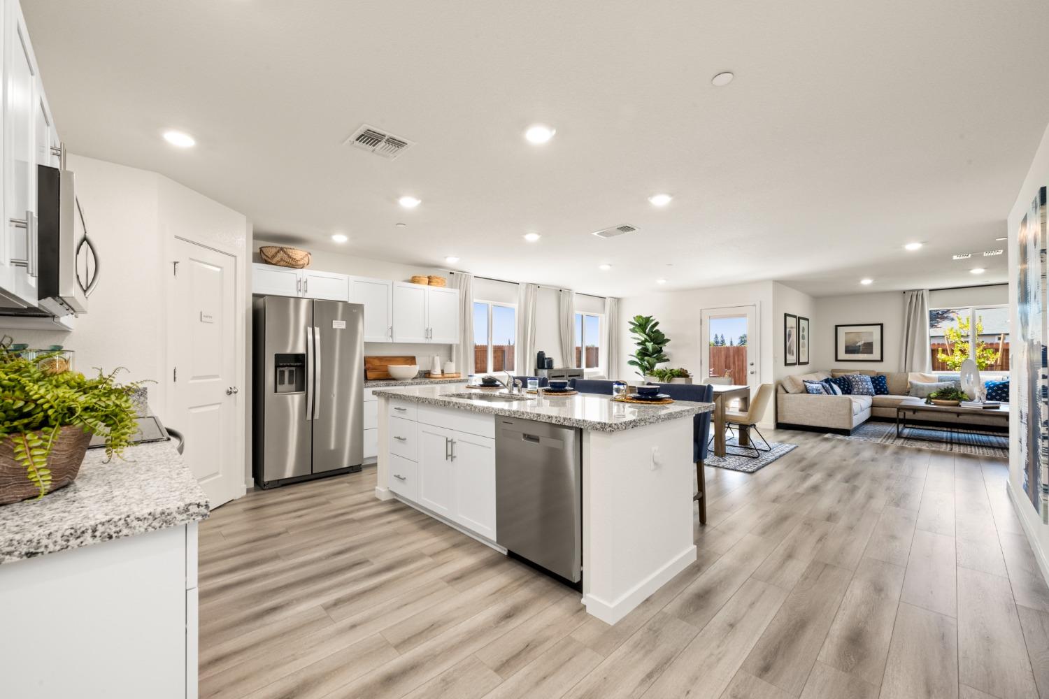 George Drive, Yuba City, California image 9