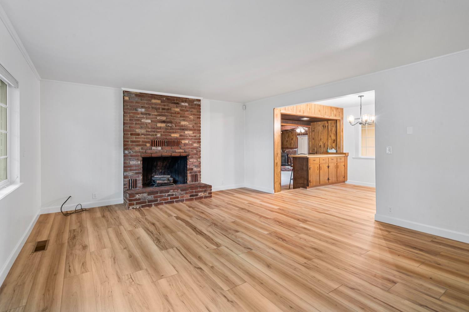 Detail Gallery Image 19 of 49 For 3920 S Escalon Bellota Rd, Farmington,  CA 95230 - 3 Beds | 1/1 Baths