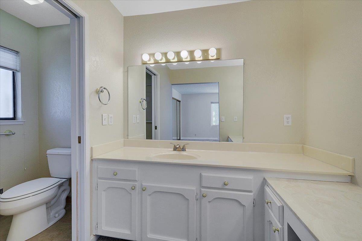 Detail Gallery Image 45 of 60 For 11211 N Lakeshore, Auburn,  CA 95602 - 3 Beds | 2 Baths