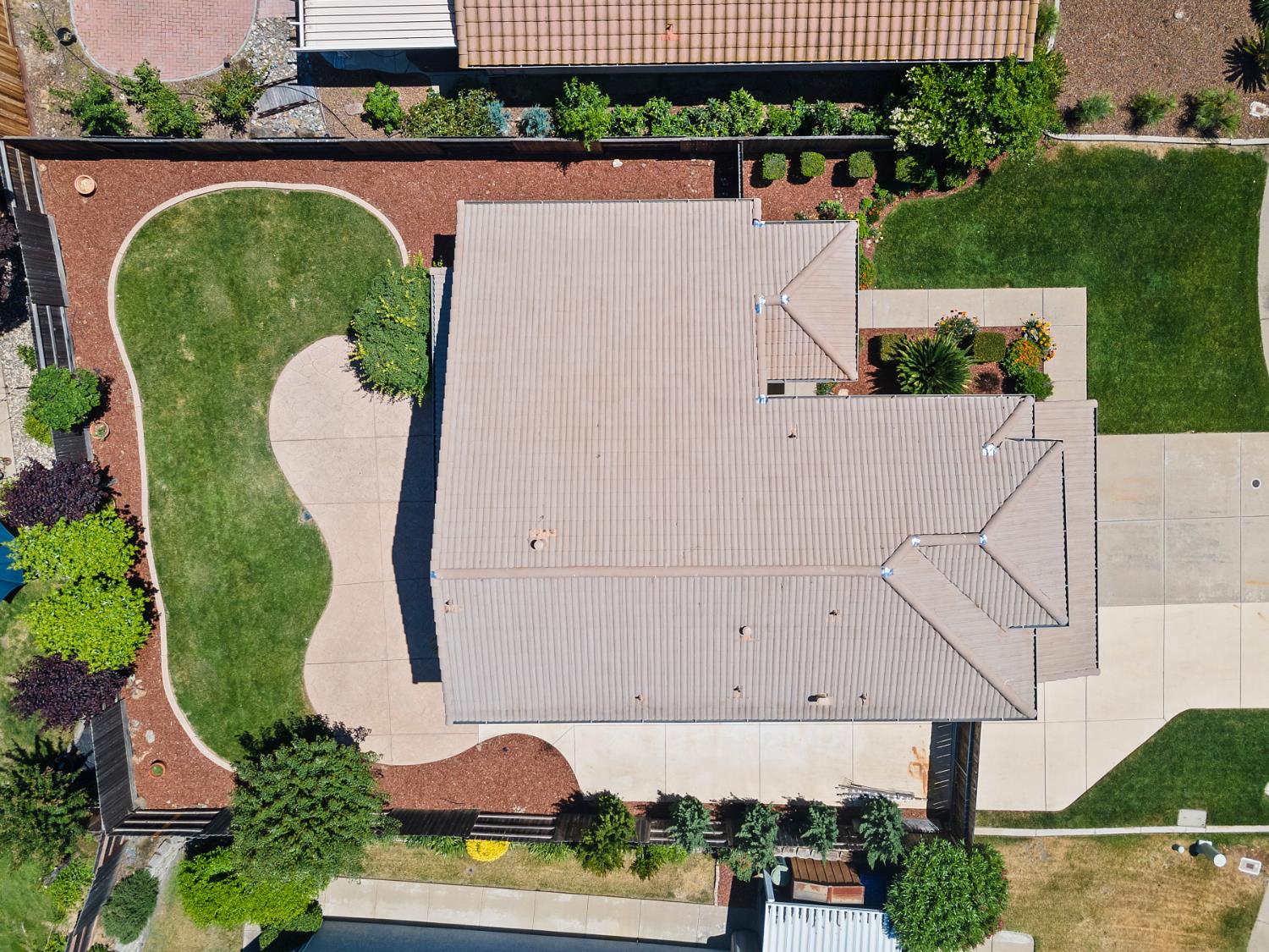 Farrell Court, Folsom, California image 43