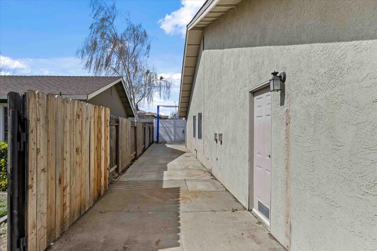 Detail Gallery Image 37 of 38 For 48 Obsidian Dr, Oakdale,  CA 95361 - 3 Beds | 2 Baths