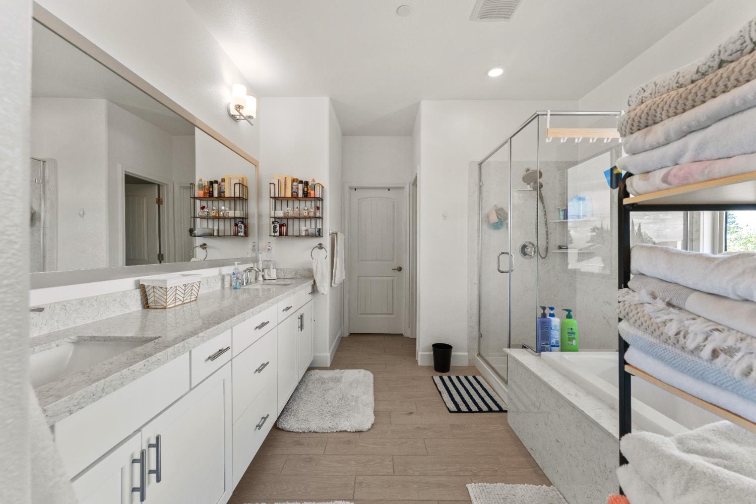 Detail Gallery Image 23 of 44 For 7744 Pullet Ct, Antelope,  CA 95843 - 5 Beds | 3 Baths