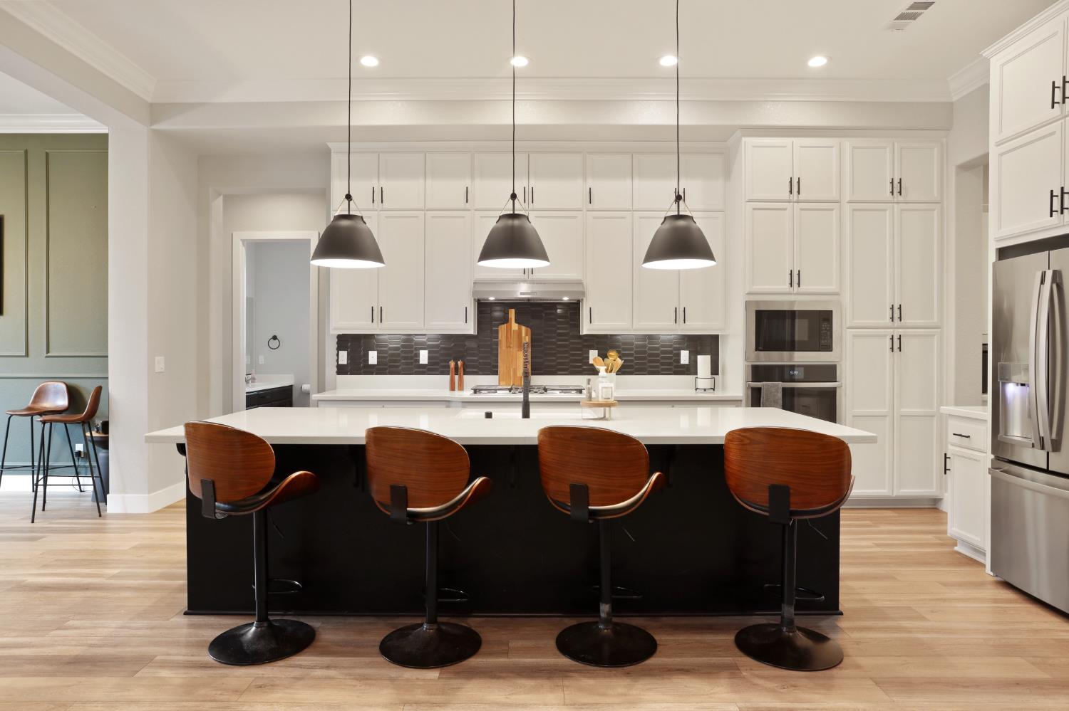Detail Gallery Image 25 of 61 For 2134 Rambutan Pl, Manteca,  CA 95337 - 5 Beds | 3/1 Baths