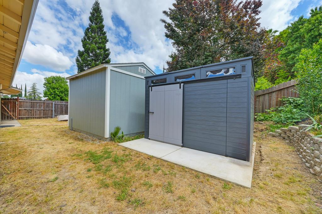 Majestic Oak Way, Citrus Heights, California image 21