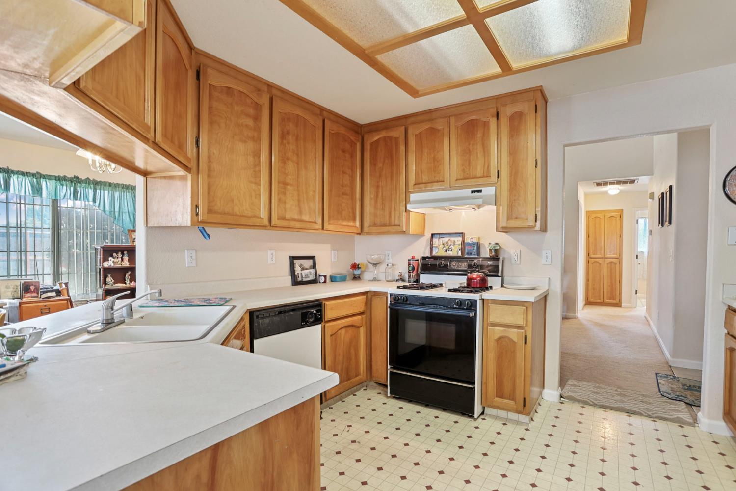Detail Gallery Image 11 of 35 For 1109 Magnolia, Atwater,  CA 95301 - 3 Beds | 2 Baths