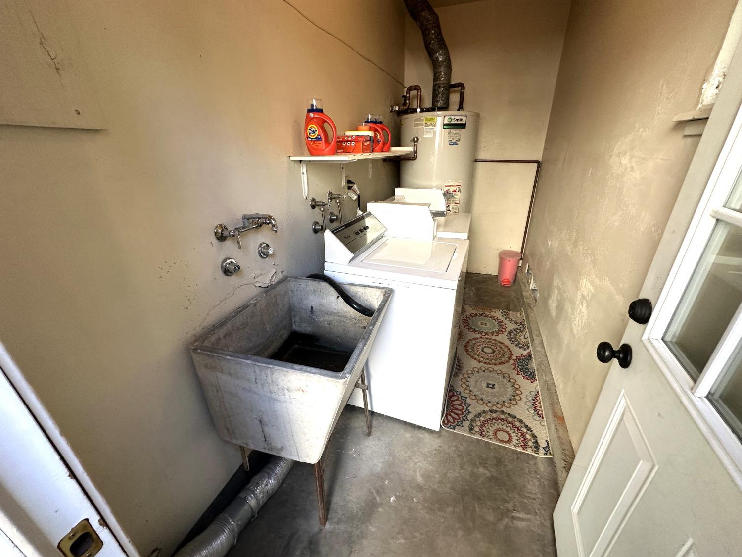 Detail Gallery Image 13 of 70 For 2124 H St, Sacramento,  CA 95816 - – Beds | – Baths