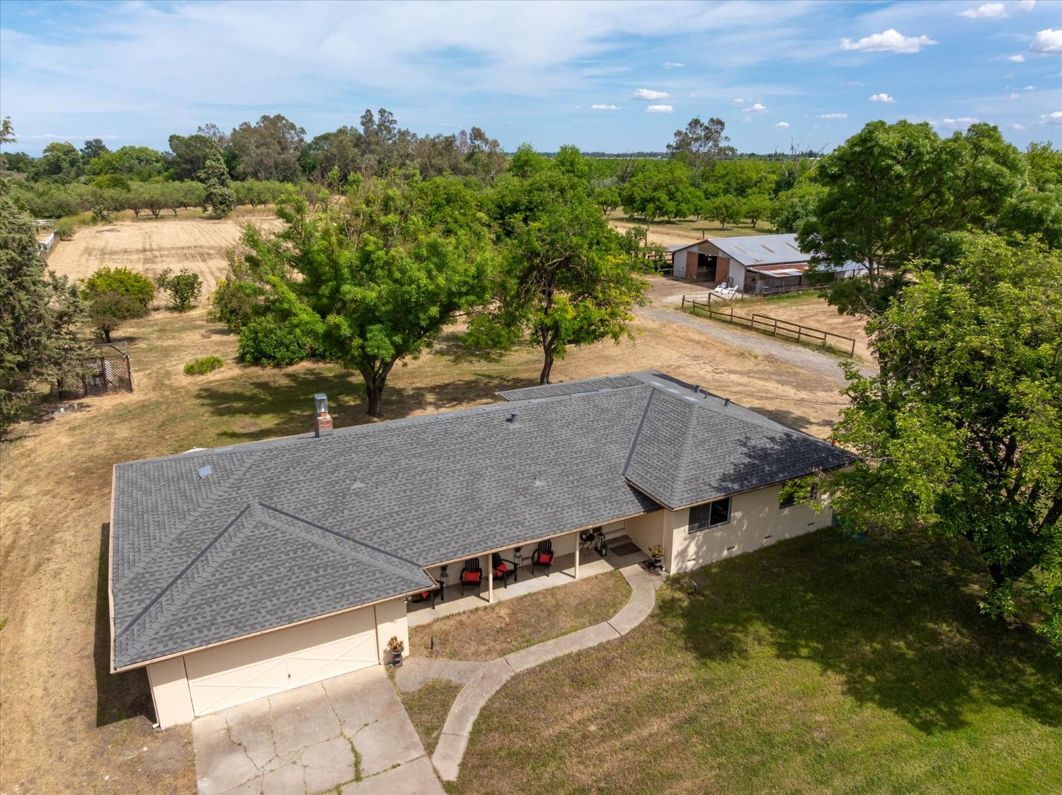 Detail Gallery Image 3 of 56 For 25233 County Road 96, Davis,  CA 95616 - 4 Beds | 2 Baths