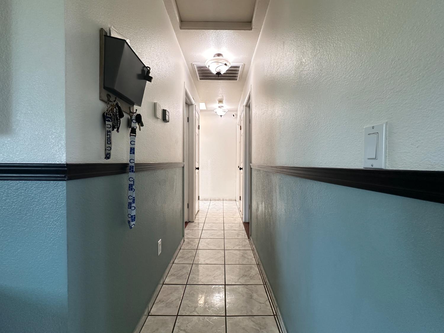 Detail Gallery Image 12 of 31 For 3431 Hawaii Ave, Riverbank,  CA 95367 - 3 Beds | 2 Baths