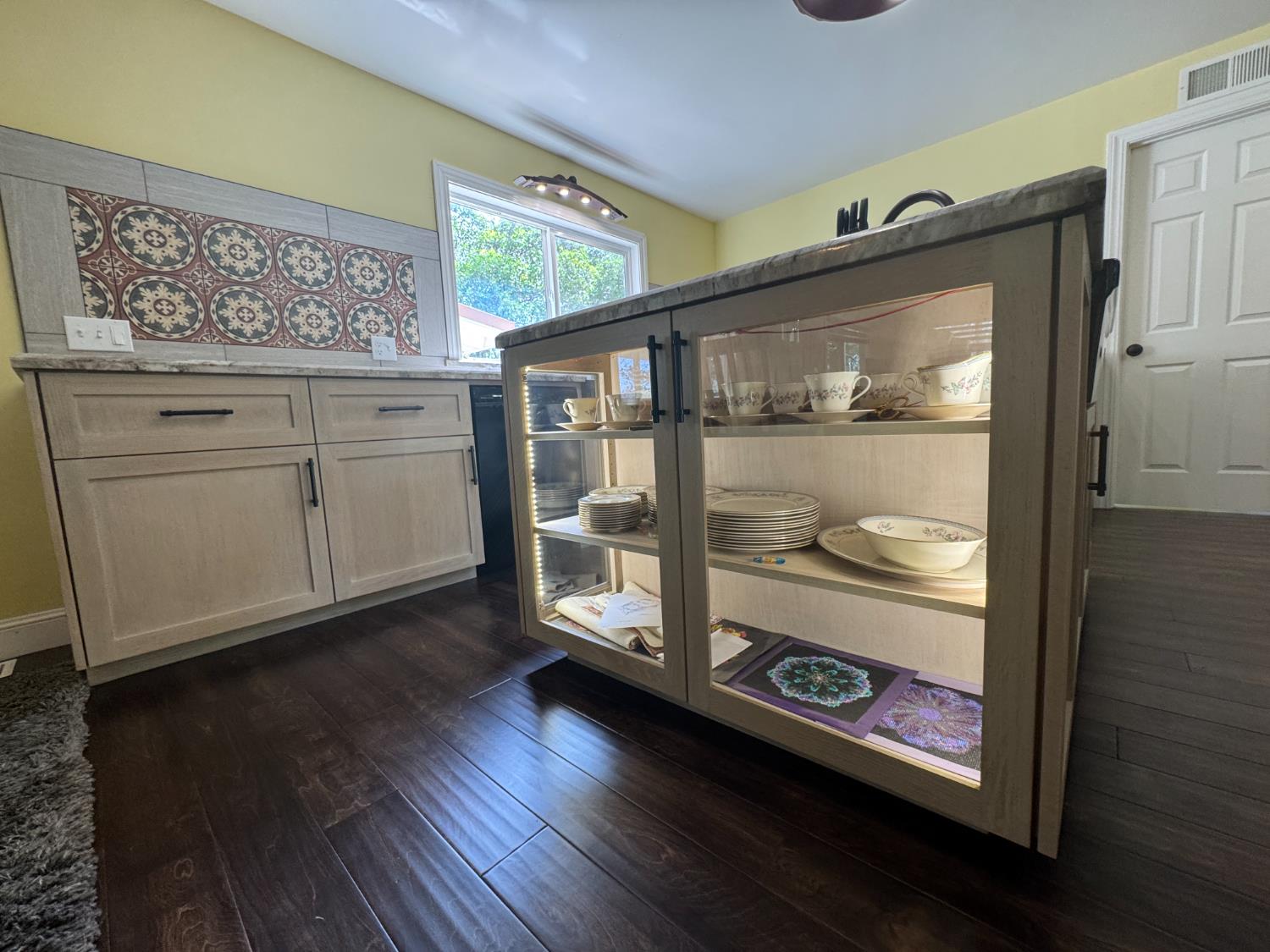 Detail Gallery Image 13 of 79 For 12991 Lake Francis Ext Rd, Dobbins,  CA 95935 - 2 Beds | 2 Baths