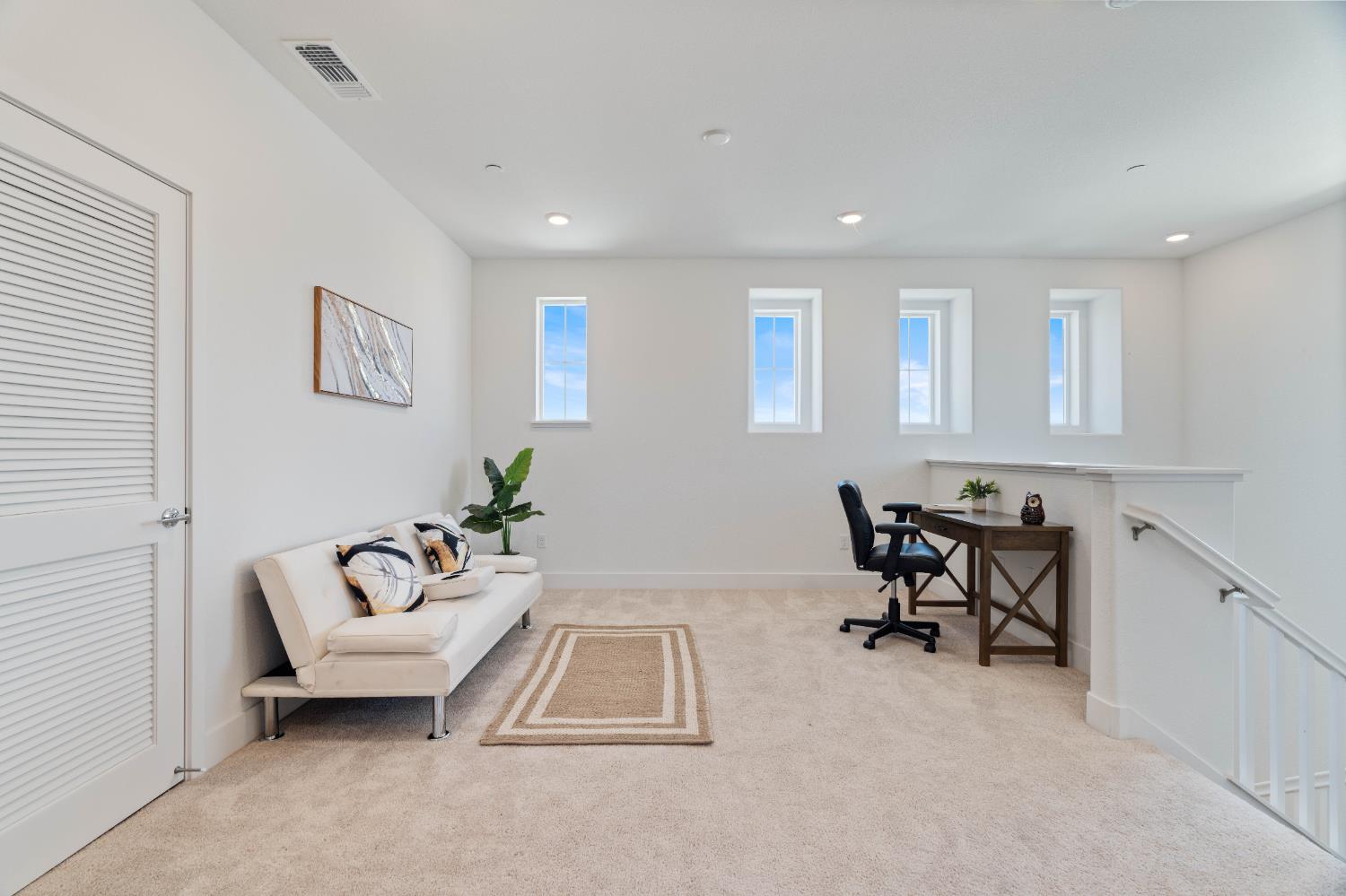 Detail Gallery Image 19 of 46 For 8358 Akino Ct, Elk Grove,  CA 95757 - 4 Beds | 3/1 Baths