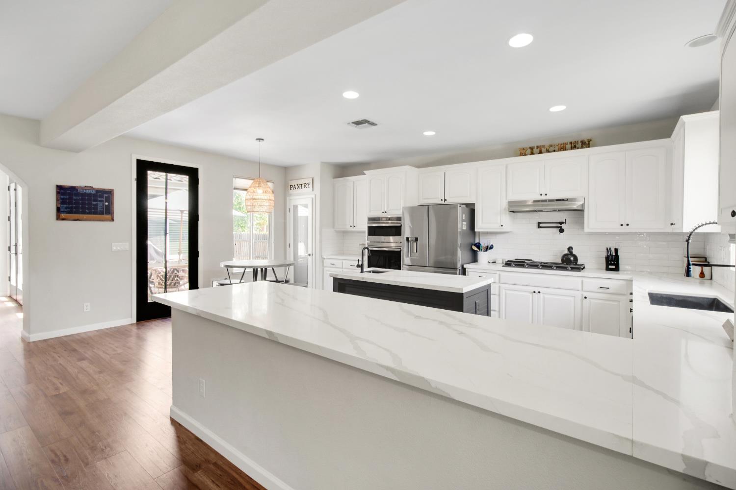 Detail Gallery Image 24 of 57 For 3068 Sparrow Dr, Sacramento,  CA 95834 - 4 Beds | 3 Baths