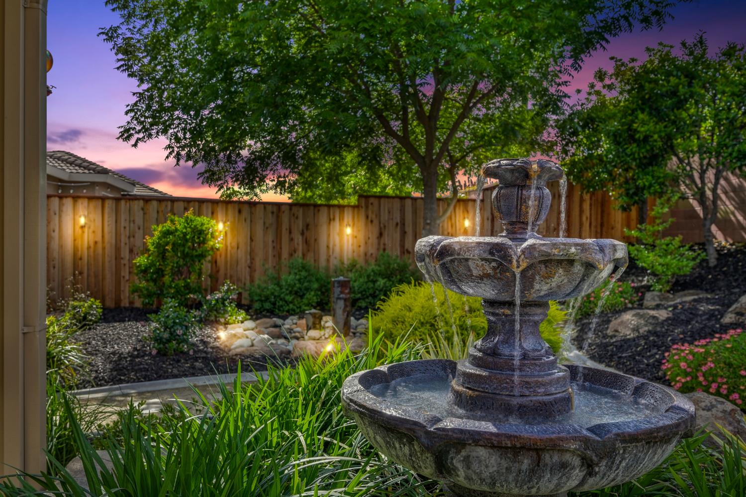 Detail Gallery Image 93 of 96 For 12379 El Portal Way, Rancho Cordova,  CA 95742 - 3 Beds | 2/1 Baths