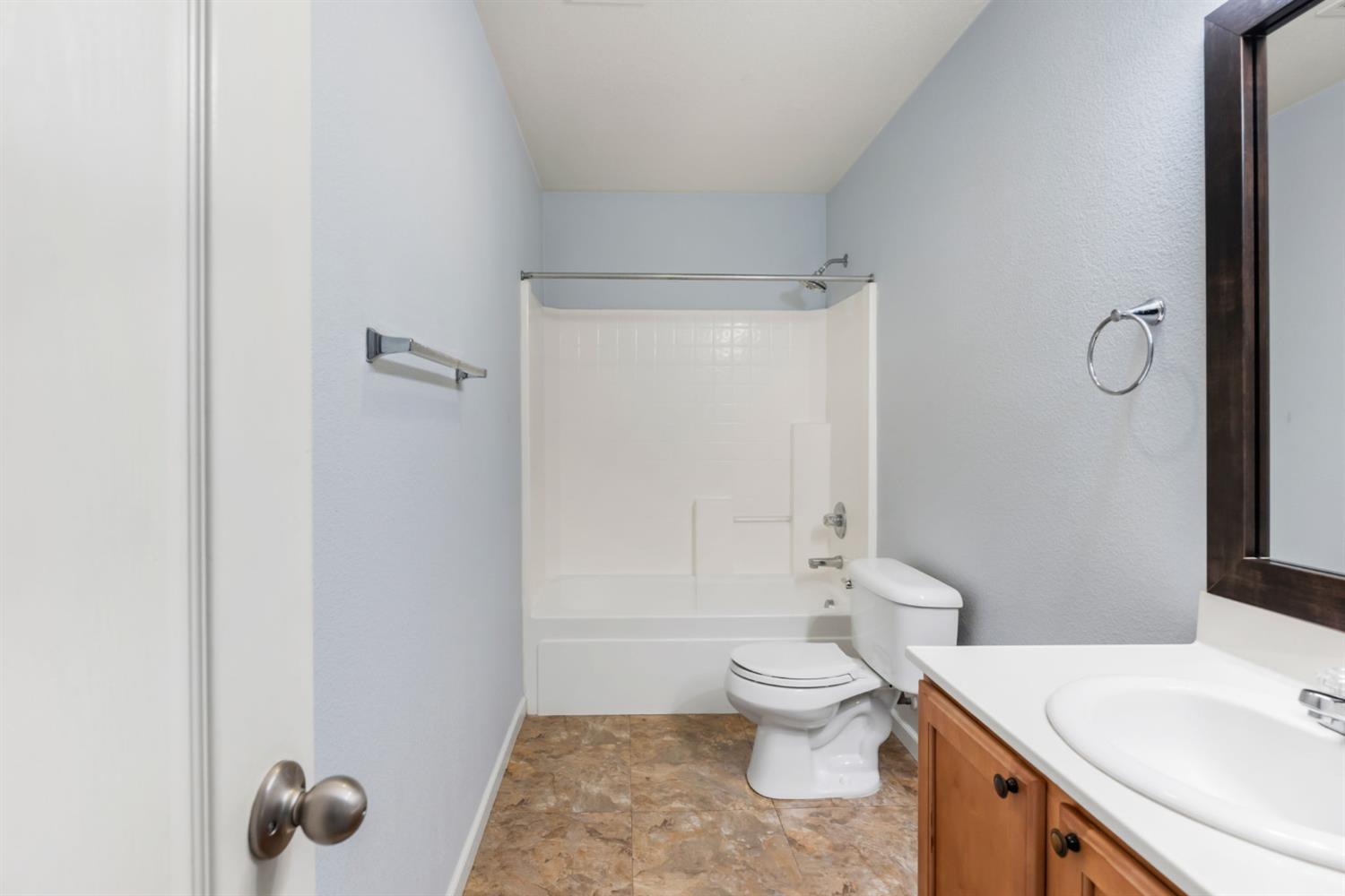 Barney Avenue, Olivehurst, California image 37