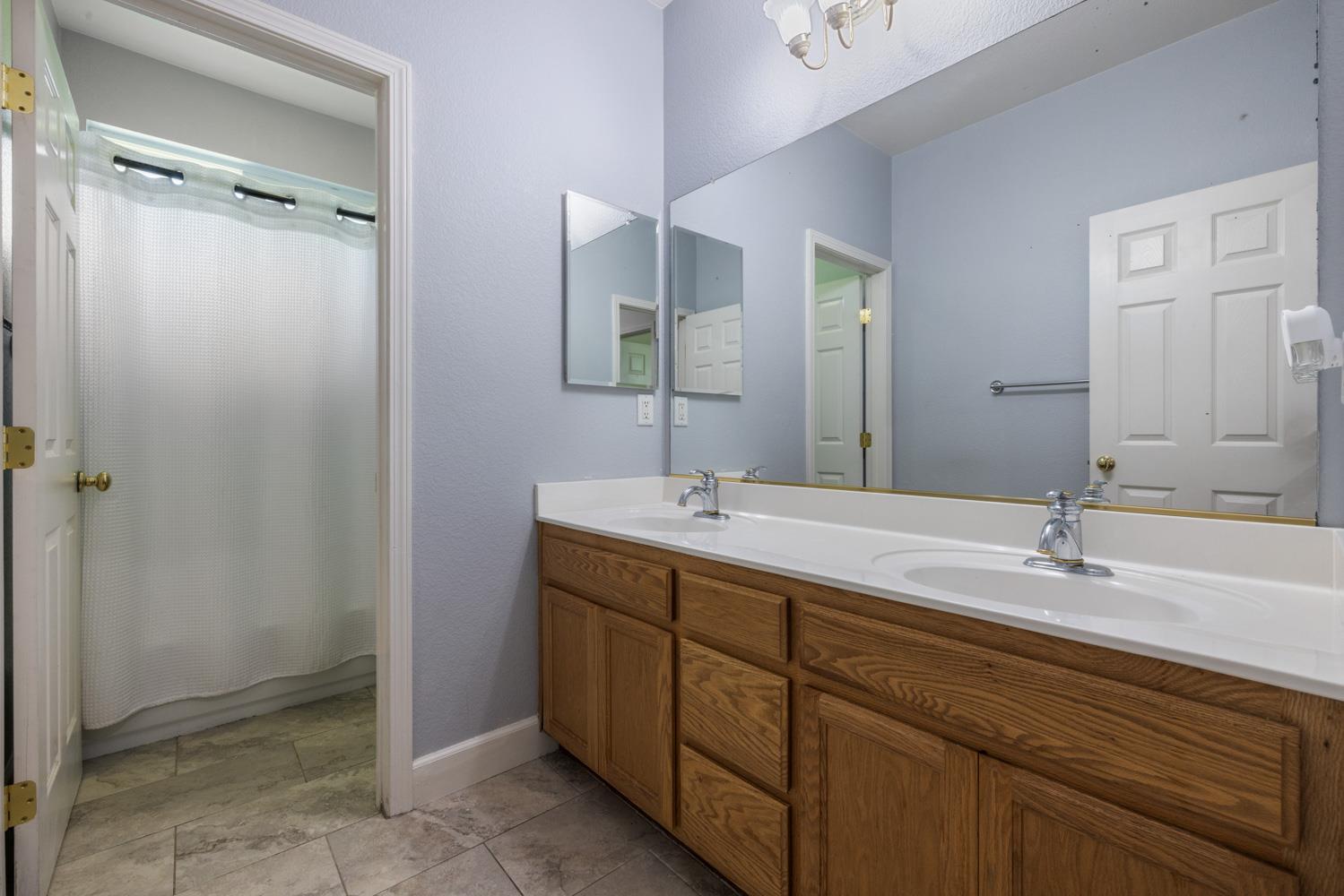 Detail Gallery Image 44 of 67 For 2550 Garazi, Tracy,  CA 95304 - 5 Beds | 3/2 Baths