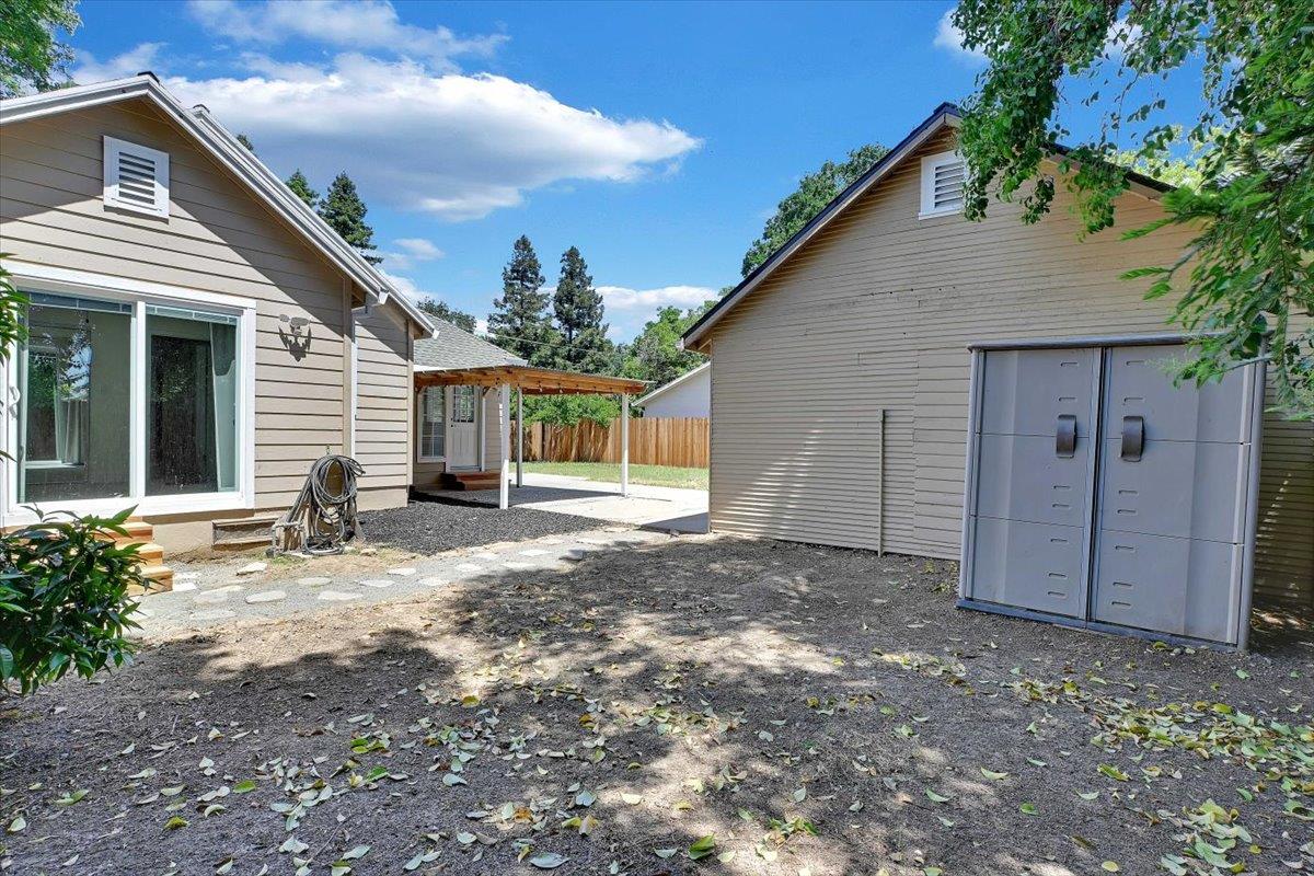 Grant Way, Yuba City, California image 39