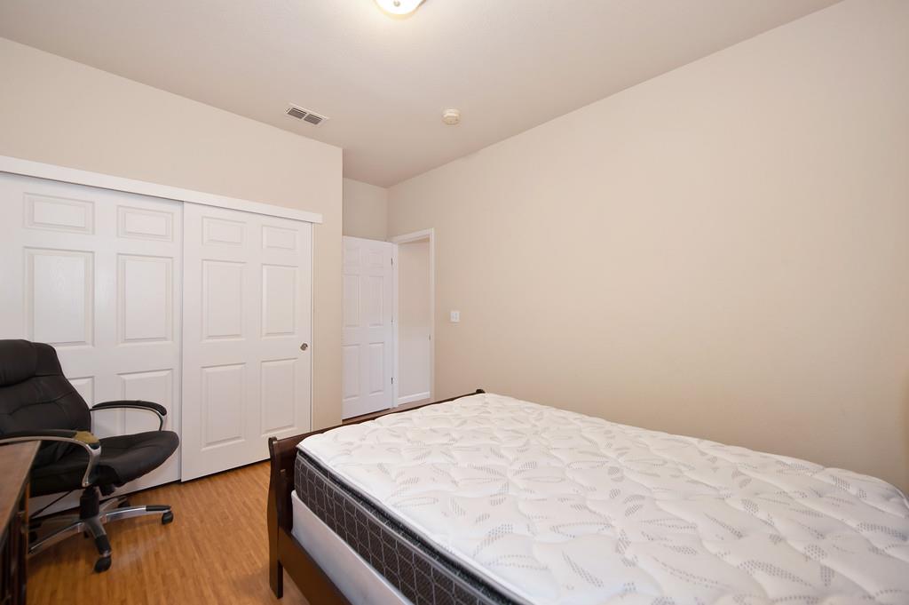 Detail Gallery Image 33 of 42 For 1437 Freeman Ct, Plumas Lake,  CA 95961 - 3 Beds | 2 Baths