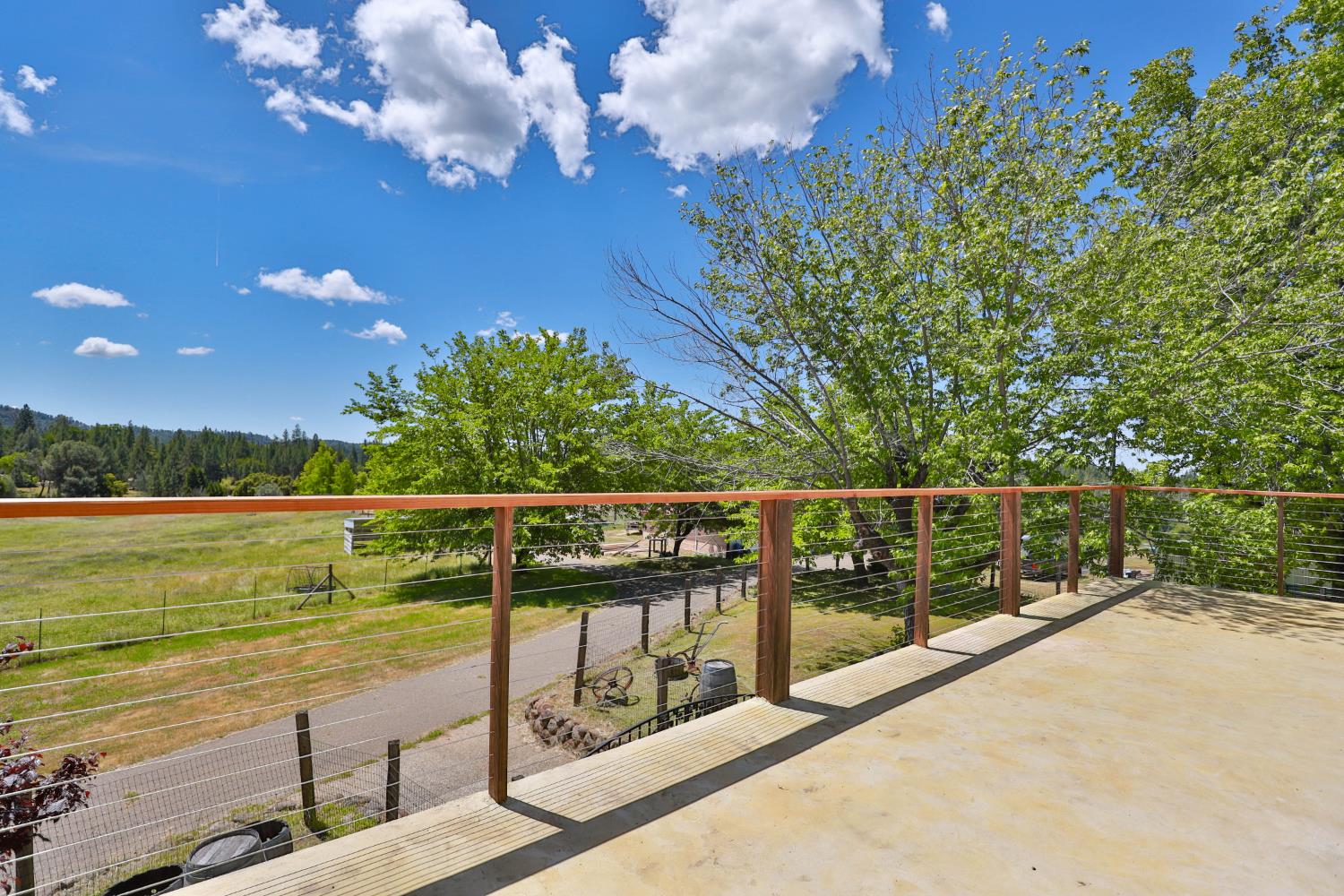 Detail Gallery Image 34 of 96 For 3081 Little Spur, Somerset,  CA 95684 - 3 Beds | 2 Baths