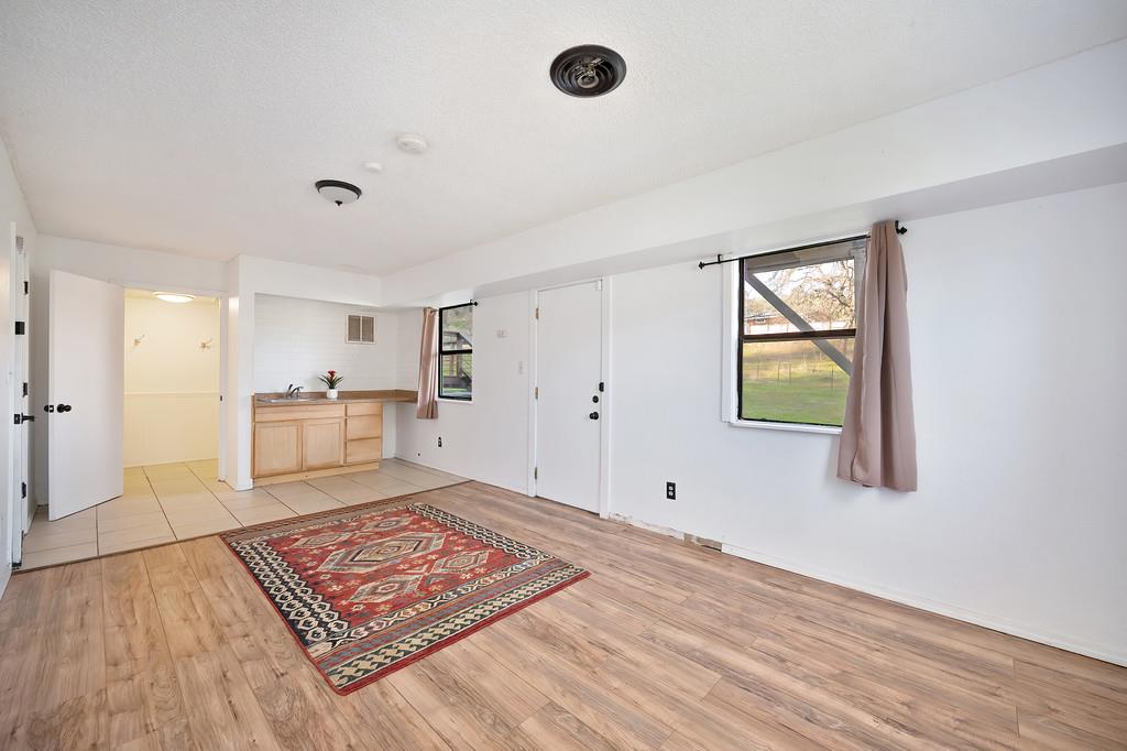Detail Gallery Image 16 of 43 For 1930 Indian Rock Rd, Cool,  CA 95614 - 3 Beds | 2/1 Baths