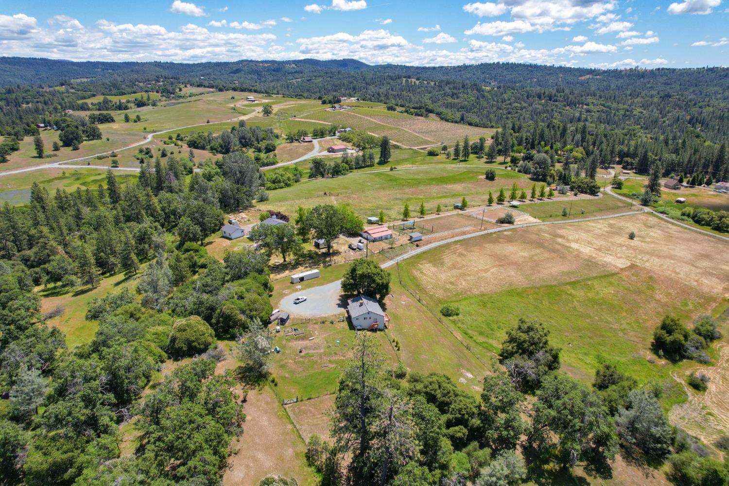 Detail Gallery Image 65 of 96 For 3081 Little Spur, Somerset,  CA 95684 - 3 Beds | 2 Baths