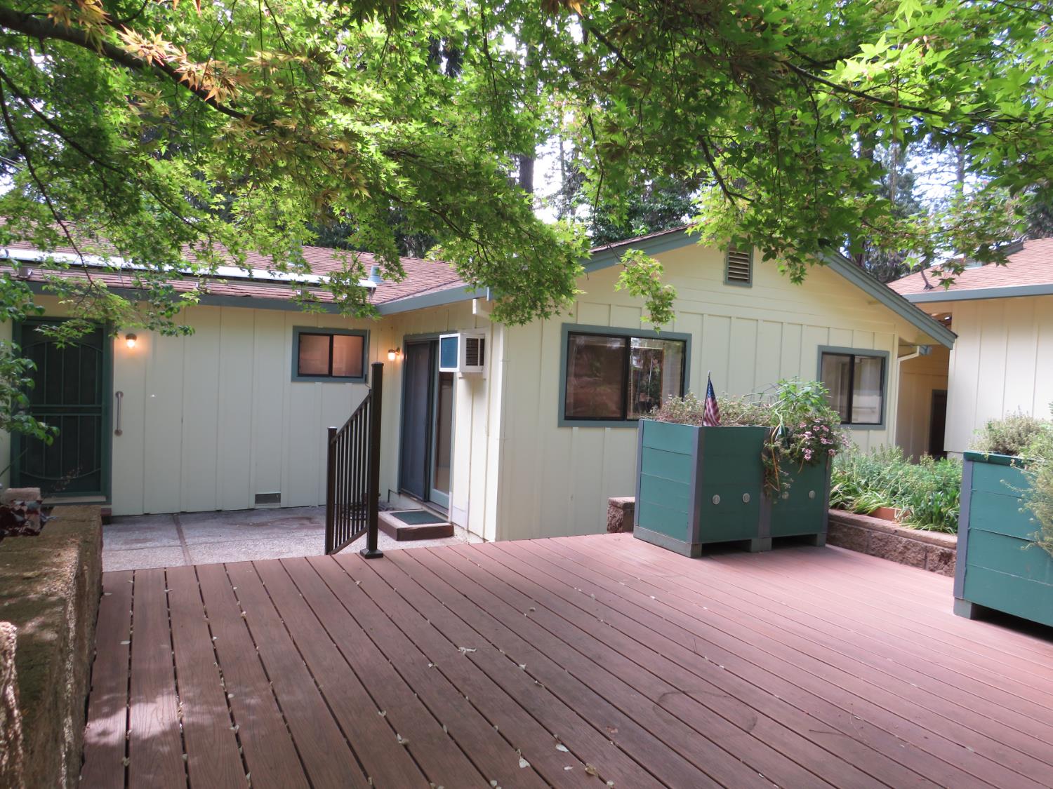 Detail Gallery Image 32 of 52 For 465 Alpine Dr, Colfax,  CA 95713 - 3 Beds | 1/1 Baths