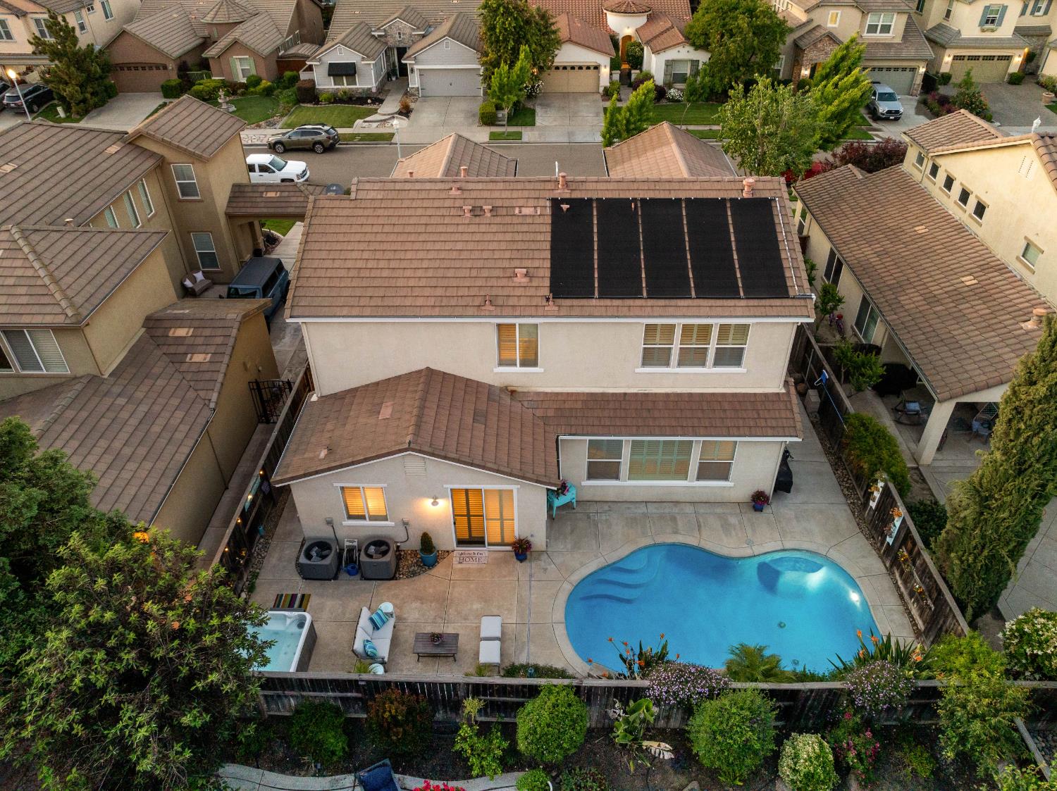 Detail Gallery Image 39 of 51 For 2240 Katzakian Way, Lodi,  CA 95242 - 4 Beds | 2/1 Baths