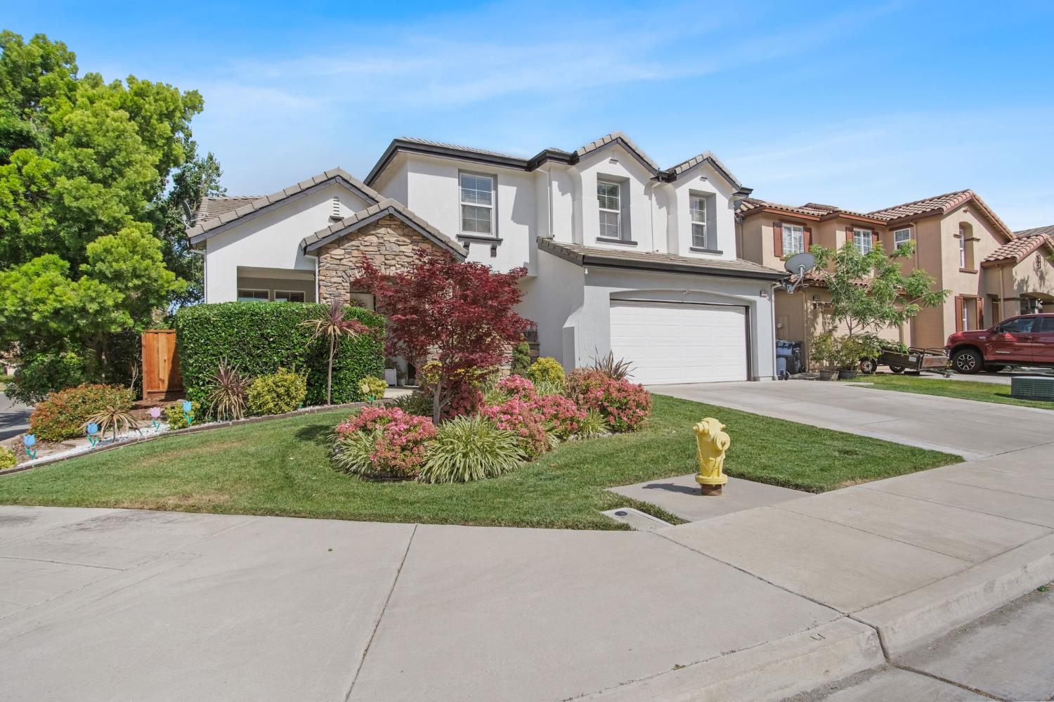 Detail Gallery Image 3 of 47 For 4885 Dandelion Loop, Tracy,  CA 95377 - 4 Beds | 2/1 Baths