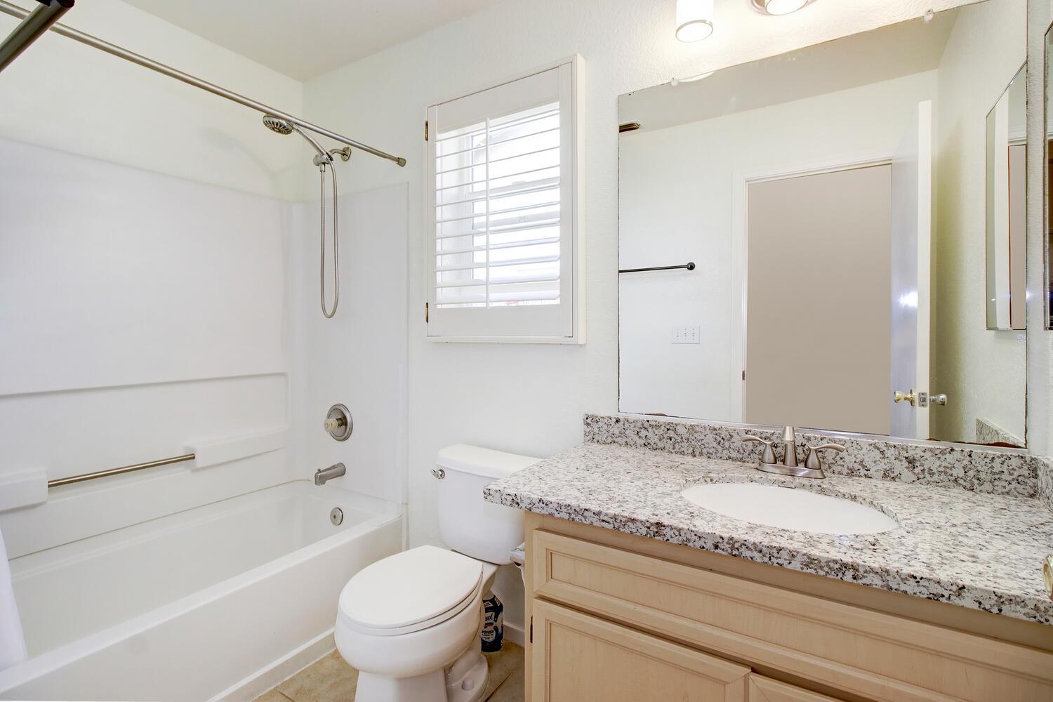 Detail Gallery Image 19 of 28 For 2385 Roualt St, Davis,  CA 95618 - 3 Beds | 2 Baths