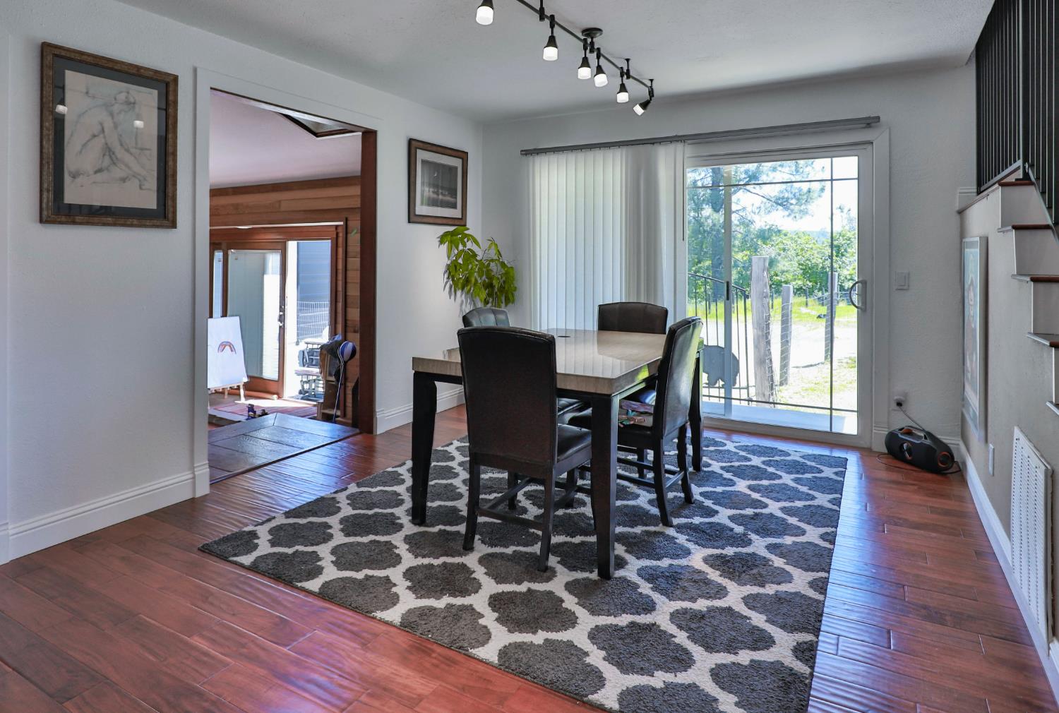 Detail Gallery Image 15 of 96 For 3081 Little Spur, Somerset,  CA 95684 - 3 Beds | 2 Baths