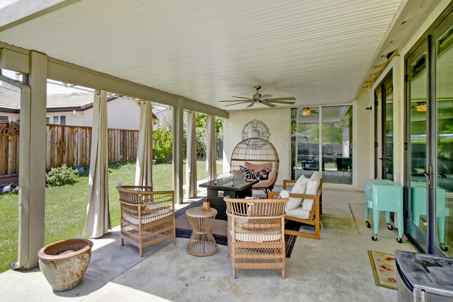 Detail Gallery Image 48 of 57 For 3068 Sparrow Dr, Sacramento,  CA 95834 - 4 Beds | 3 Baths