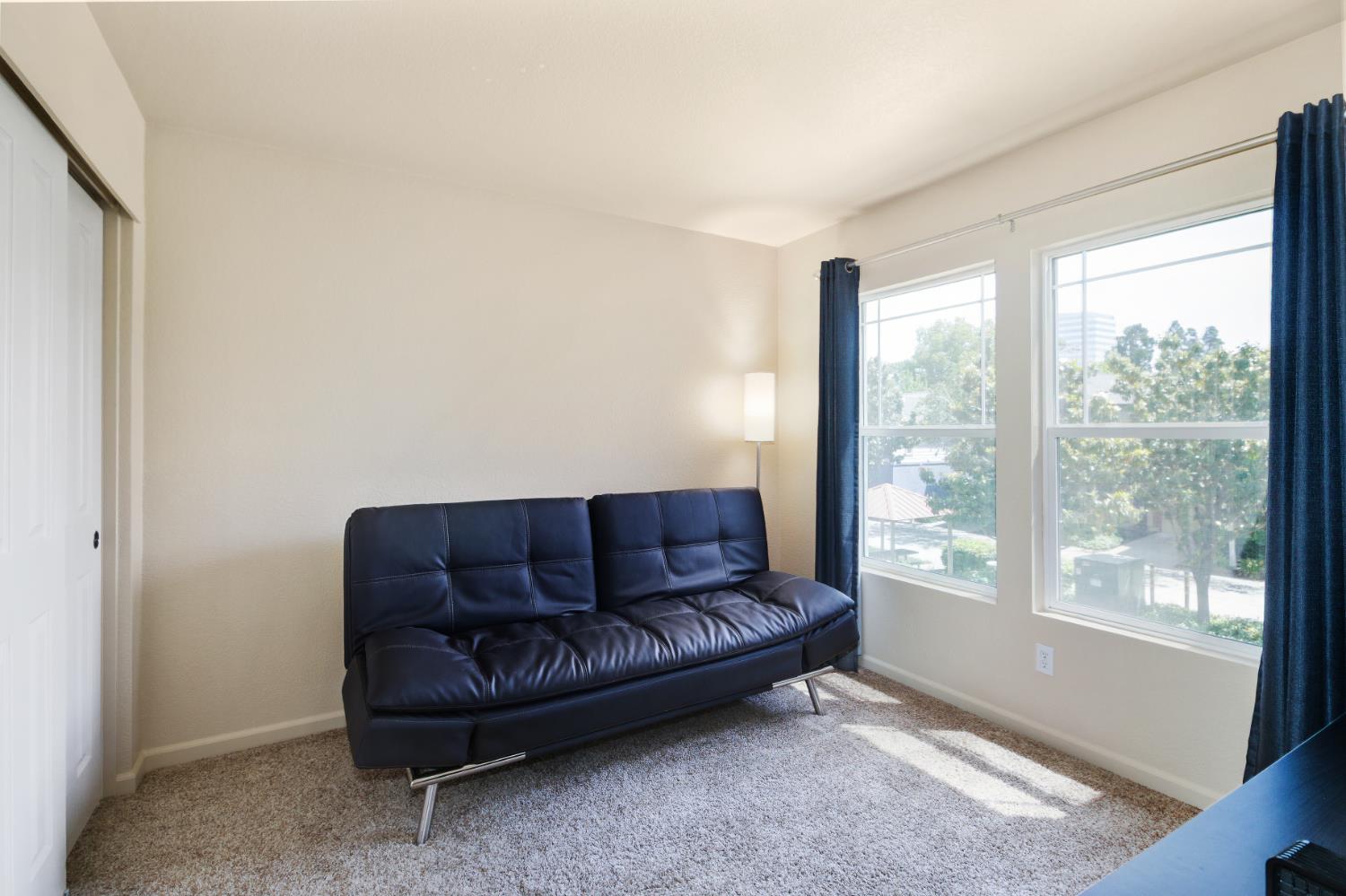 Detail Gallery Image 28 of 48 For 388 Metro Ln, West Sacramento,  CA 95605 - 3 Beds | 2/1 Baths