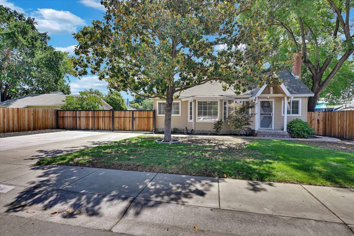 Grant Way, Yuba City, California image 1