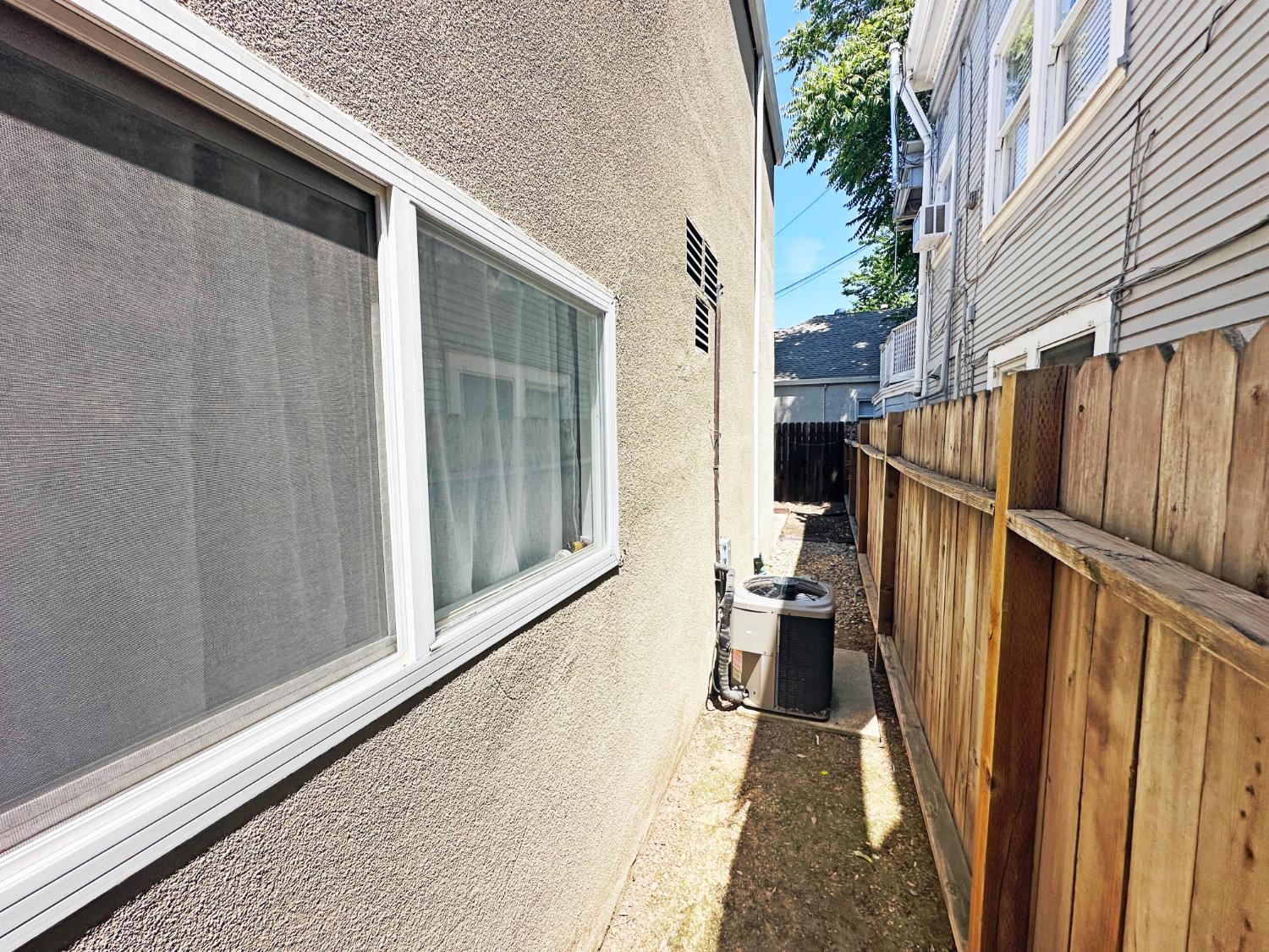 Detail Gallery Image 21 of 43 For 2525 N St, Sacramento,  CA 95816 - – Beds | – Baths