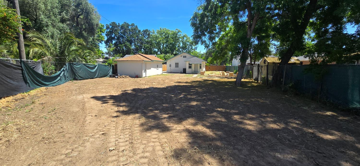 Detail Gallery Image 50 of 59 For 3129 Judah St, Sacramento,  CA 95815 - 2 Beds | 2 Baths