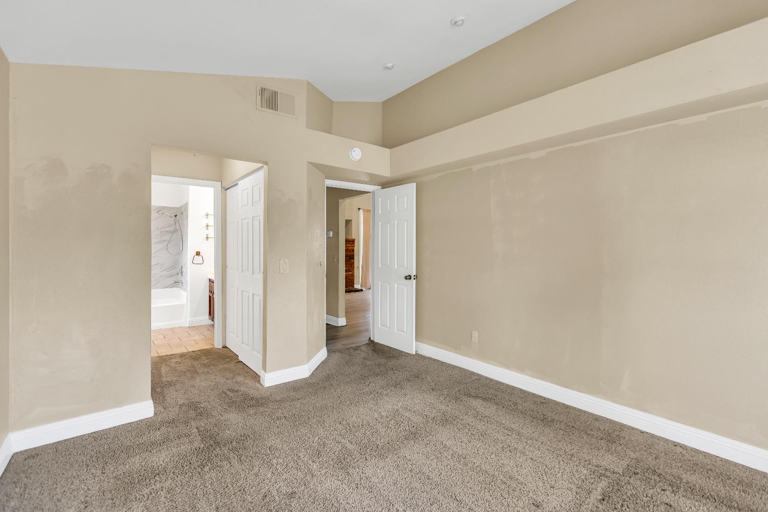 Detail Gallery Image 14 of 38 For 8401 Sunblaze Way, Sacramento,  CA 95823 - 3 Beds | 2 Baths