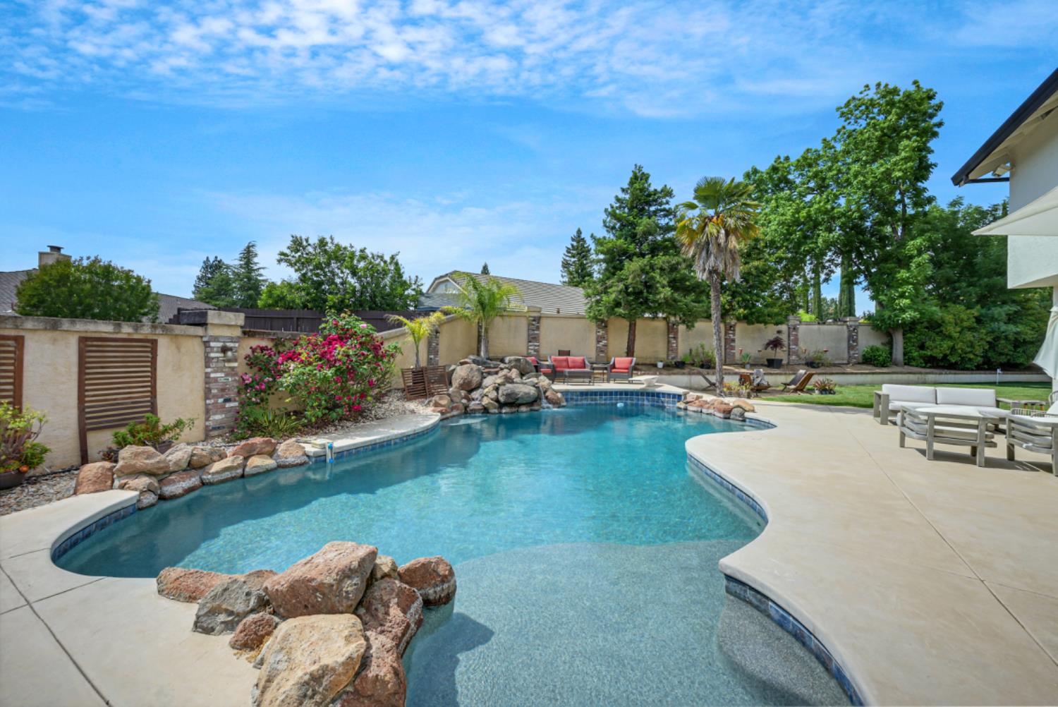 Detail Gallery Image 77 of 84 For 109 Bermuda Ct, Roseville,  CA 95678 - 4 Beds | 2/2 Baths