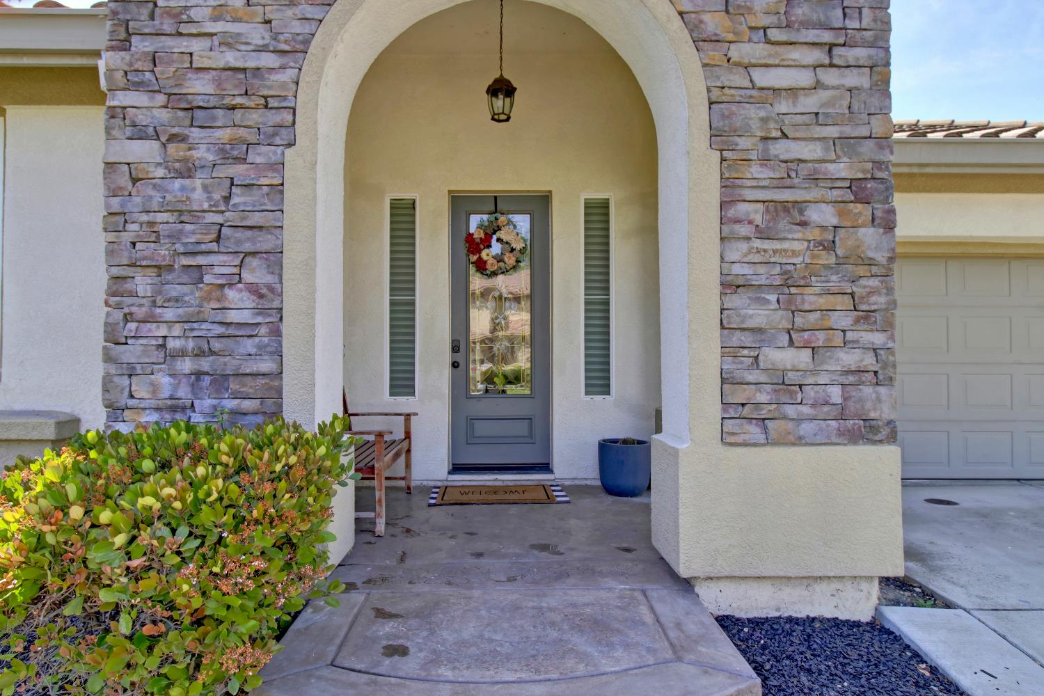 Detail Gallery Image 8 of 57 For 3068 Sparrow Dr, Sacramento,  CA 95834 - 4 Beds | 3 Baths