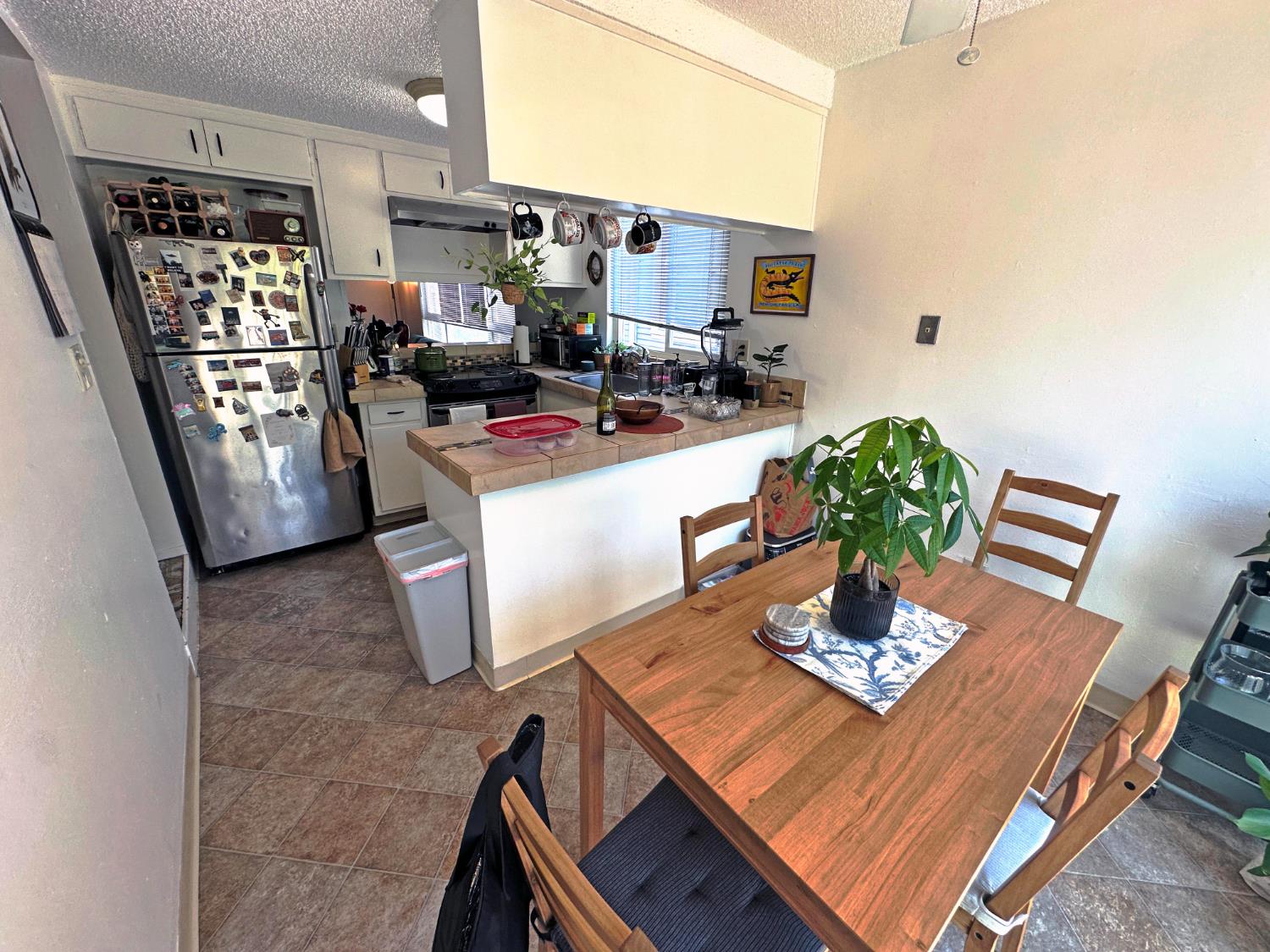 Detail Gallery Image 33 of 43 For 2525 N St, Sacramento,  CA 95816 - – Beds | – Baths