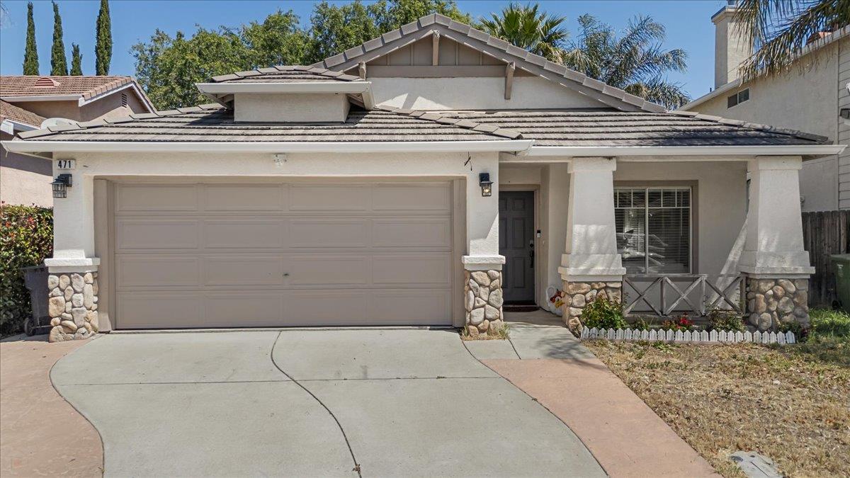 Detail Gallery Image 4 of 40 For 471 Pombo Square Dr, Tracy,  CA 95376 - 3 Beds | 2 Baths