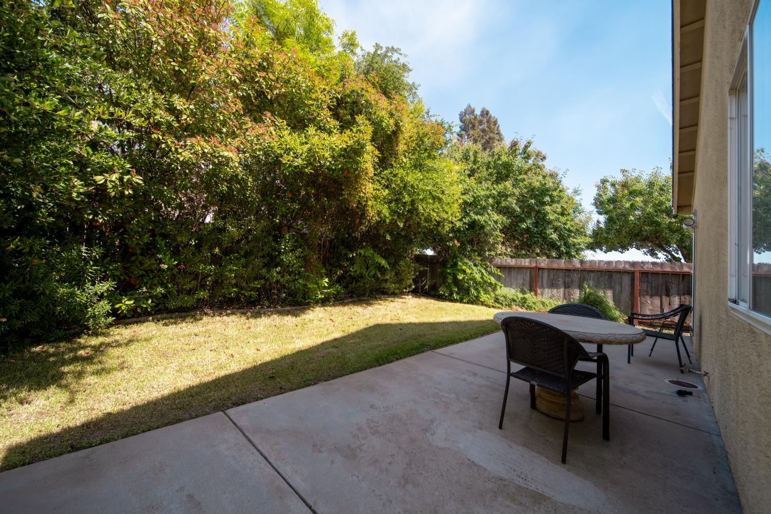 Detail Gallery Image 16 of 18 For 301 Nutcrest Ct, Oakdale,  CA 95361 - 3 Beds | 2 Baths