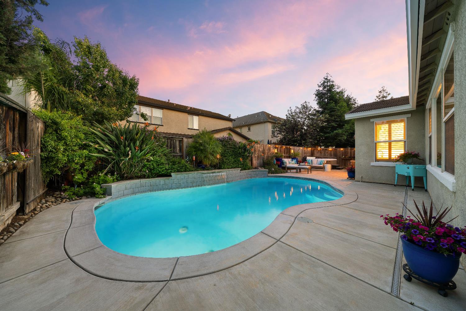 Detail Gallery Image 46 of 51 For 2240 Katzakian Way, Lodi,  CA 95242 - 4 Beds | 2/1 Baths