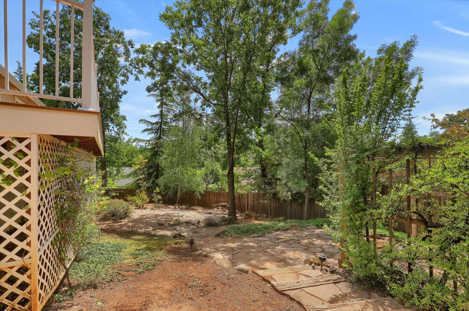 Detail Gallery Image 43 of 64 For 113 Holbrooke Way, Grass Valley,  CA 95945 - 2 Beds | 2 Baths