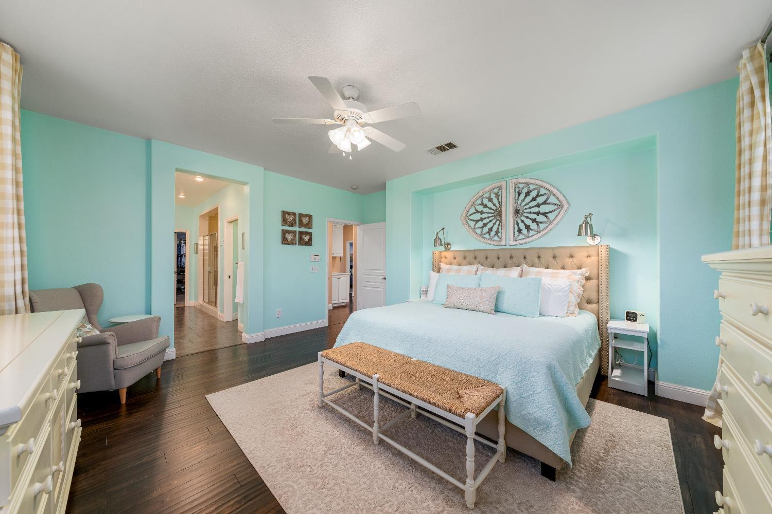 Detail Gallery Image 27 of 51 For 2240 Katzakian Way, Lodi,  CA 95242 - 4 Beds | 2/1 Baths