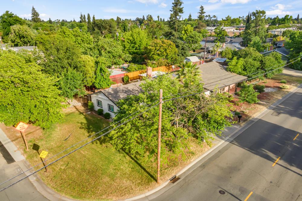 Detail Gallery Image 54 of 56 For 3000 Mission Ave, Carmichael,  CA 95608 - 3 Beds | 2 Baths