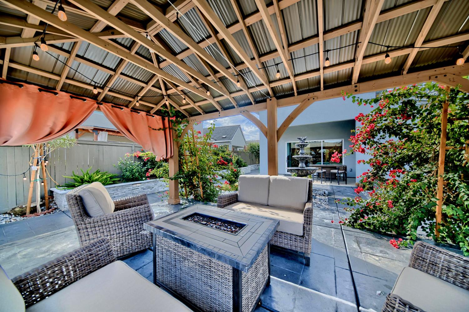 Detail Gallery Image 7 of 98 For 2931 Granger St, Tracy,  CA 95377 - 5 Beds | 4/1 Baths