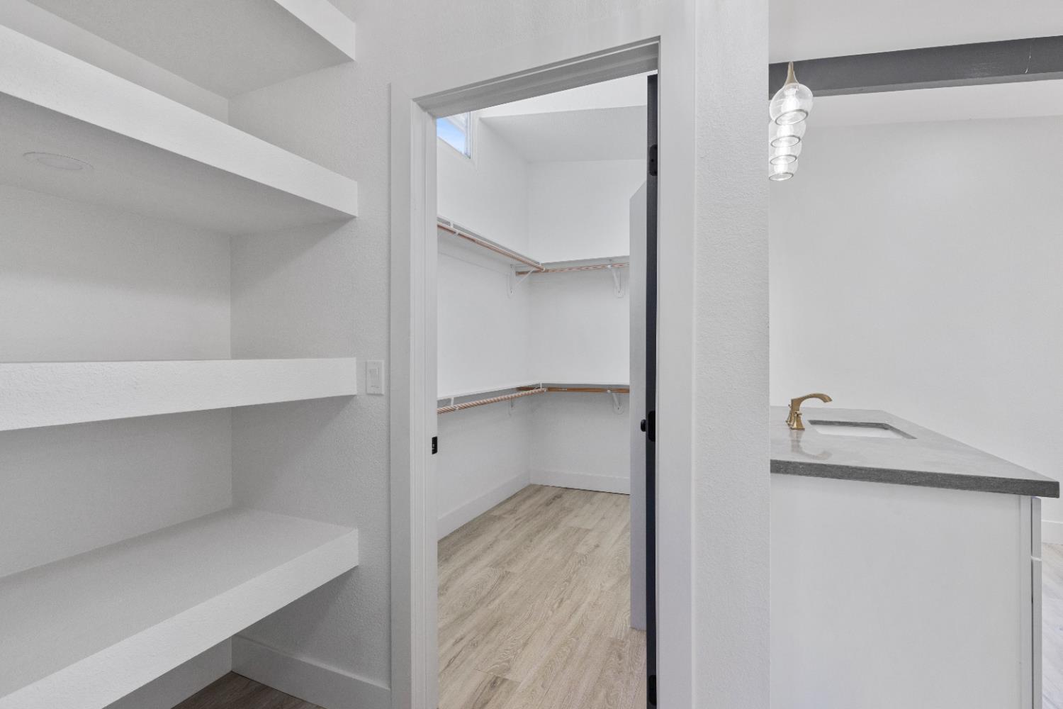 Detail Gallery Image 26 of 40 For 2124 Scenic Dr, Modesto,  CA 95355 - 4 Beds | 3/1 Baths