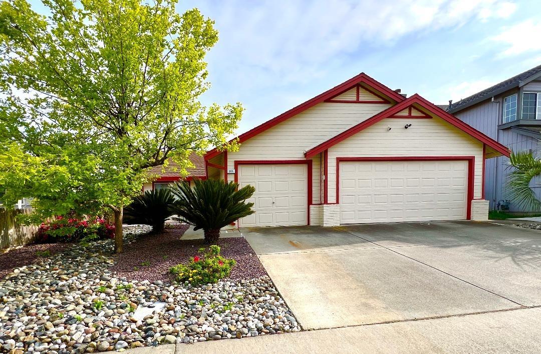 Detail Gallery Image 2 of 44 For 377 Porter St, Woodland,  CA 95695 - 3 Beds | 2 Baths
